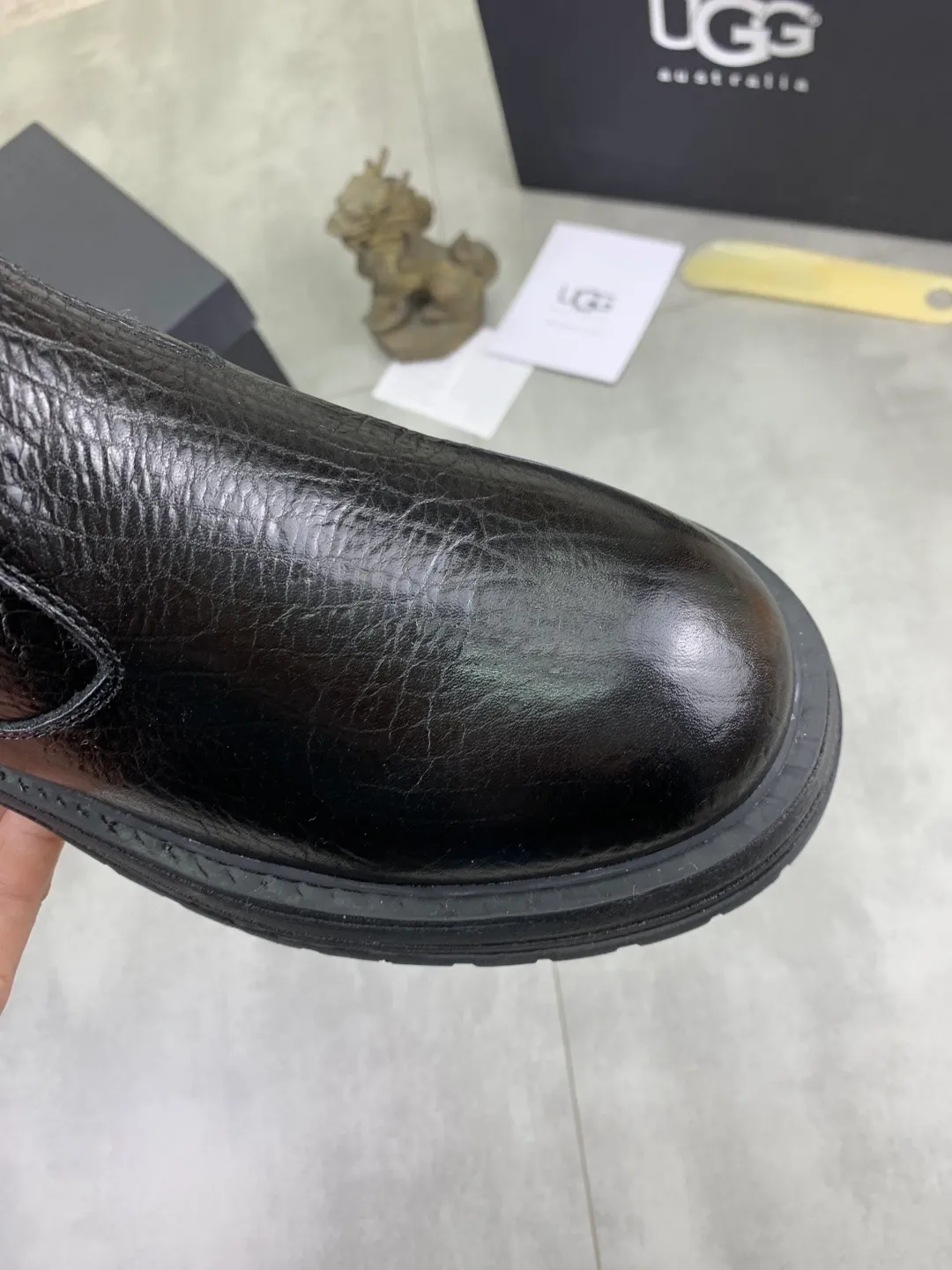 Men's men's shoes 💰P660 New arrival 🆕🆕🆕 IUGGI Men's British retro Martin boots Winter new men's outdoor hiking boots First layer of cowhide on the outside and wool on the inside Comfortable and warm Rubber sole sole Non-slip and firm Trendy and fashionable Casual and versatile Size: 38-44 (45 customized) Color: three colors